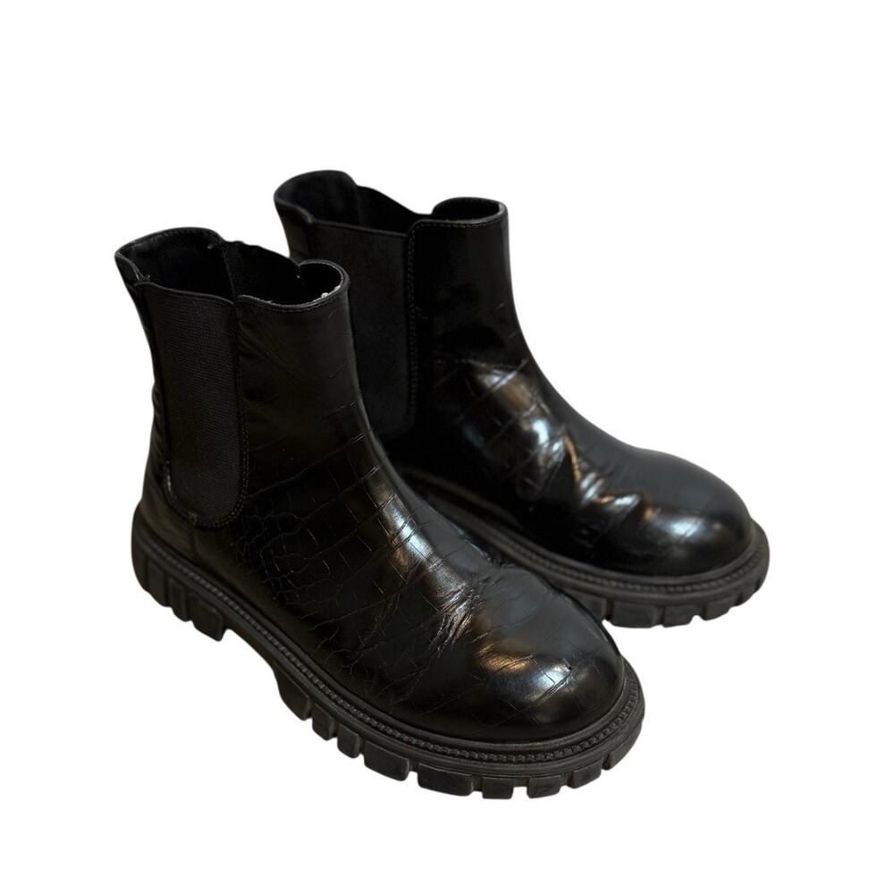 Girls Zara crew cuts black‎ slip on boots size 2